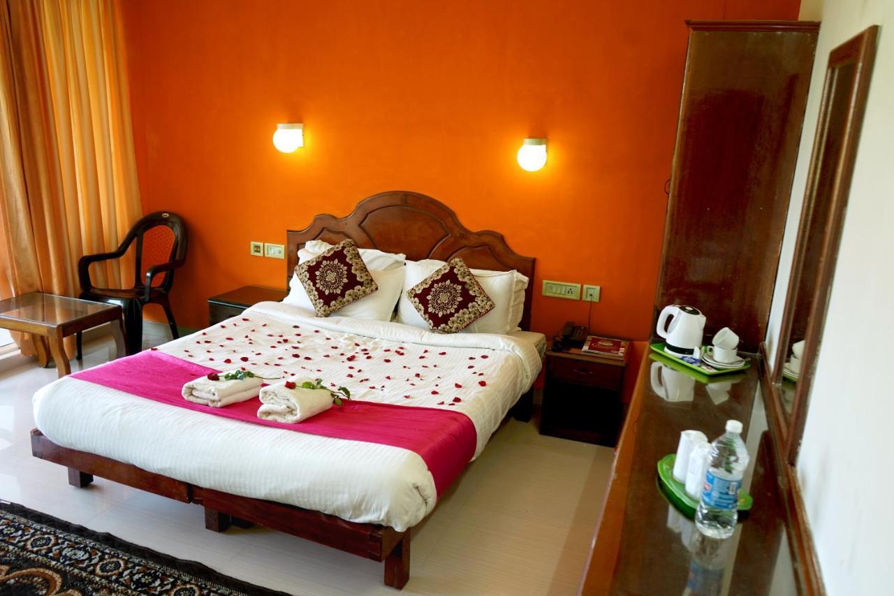 Ocean Bay Ayurvedic Beach Resort Ковалам Екстер'єр фото